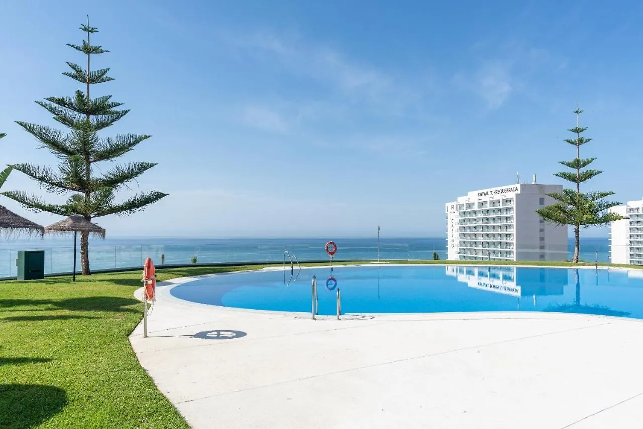דירות בנאלמדנה Duplex De Lujo En La Playa , Jacuzzy, Piscina, Chimenea Y Padel 0*,  ספרד