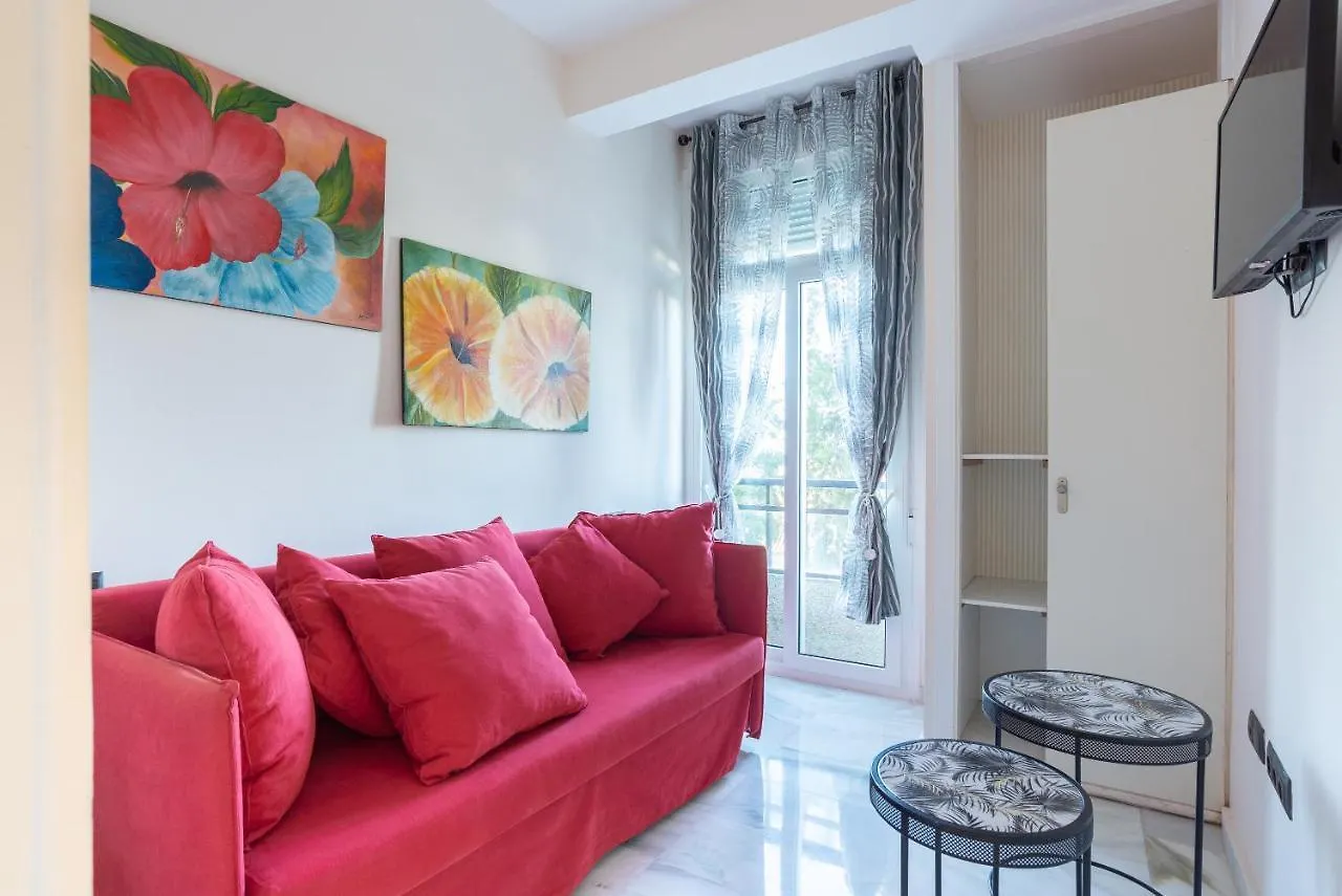 베날마데나코스타 Duplex De Lujo En La Playa , Jacuzzy, Piscina, Chimenea Y Padel 아파트 0*,  스페인